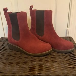 Waterproof Cole Haaan Burgundy Platform Boot